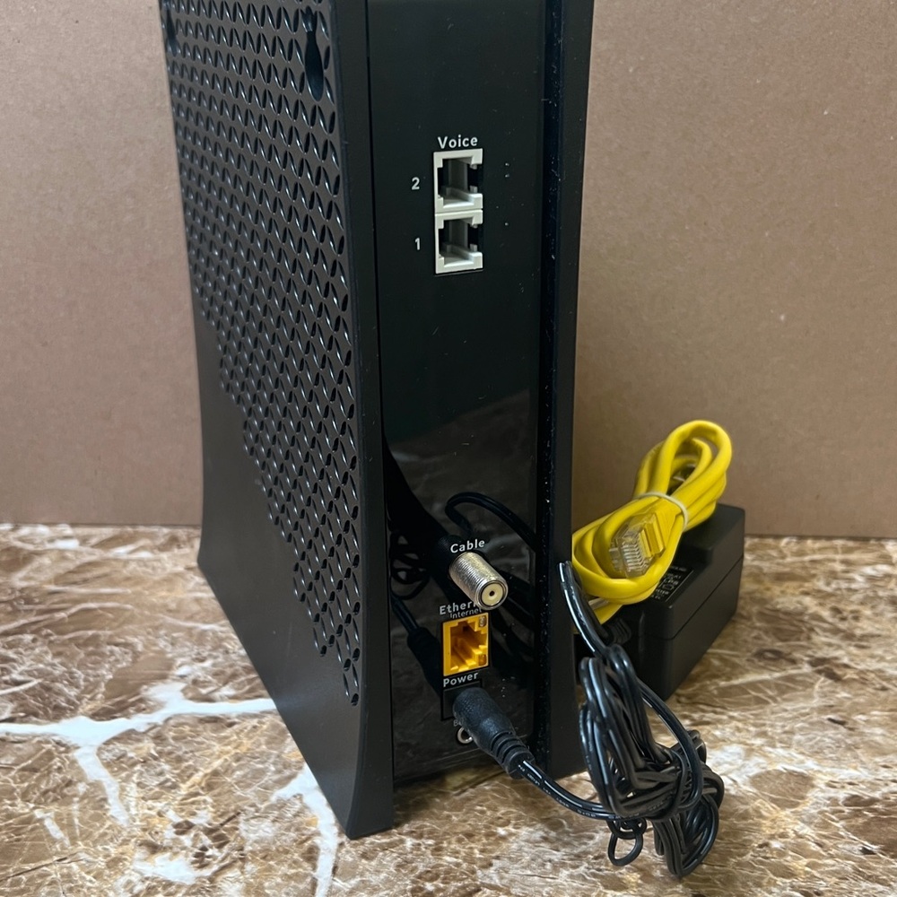 Spectrum Modem E31U2V1 - Picture 3 of 4